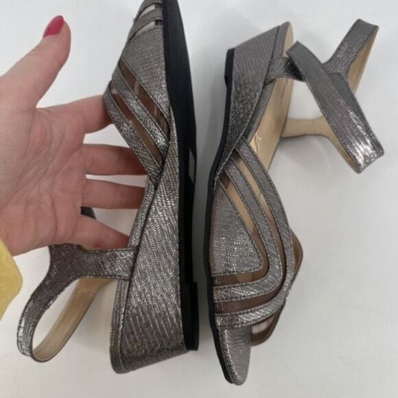 NWOB David Tate Admire Women's Peep Toe Dressy Wedge Sandals Pewter Size 11 - Picture 5 of 9